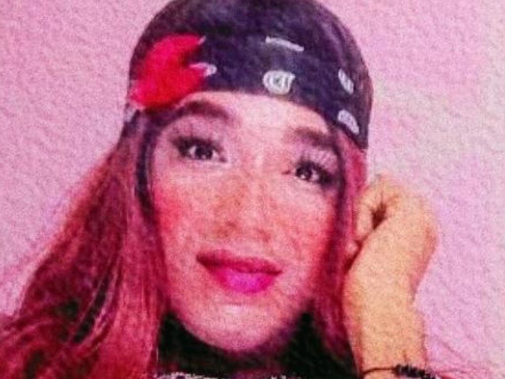 Angelybravo's profile - Image n°1