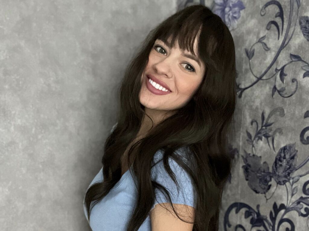 Angiebright's profile - Image n°0