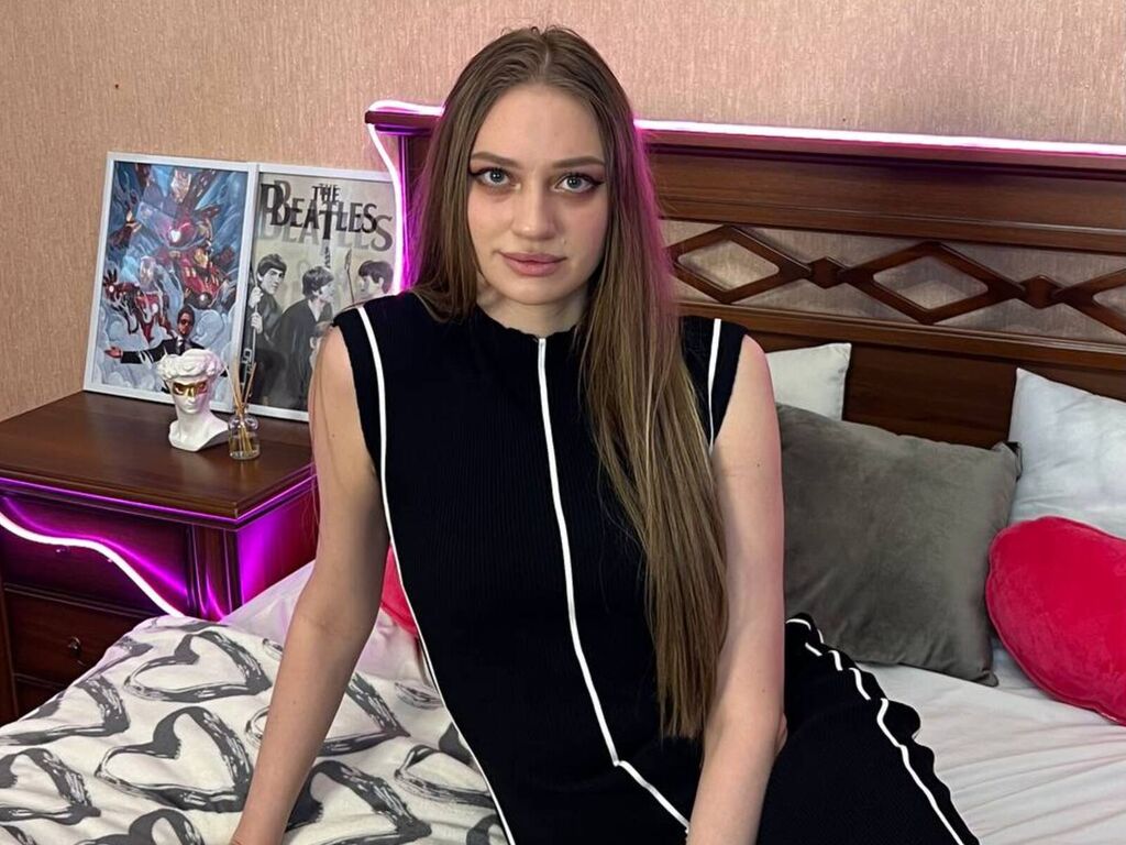 Angieroses's profile - Image n°0