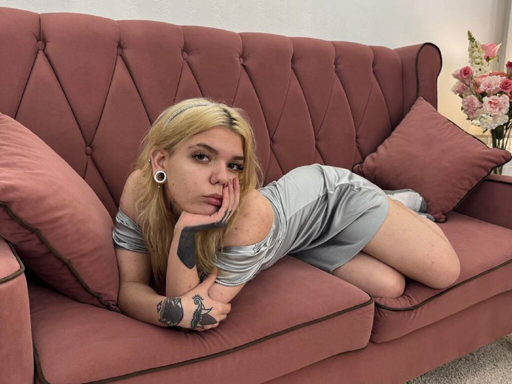 Perfil con Anikanoni - Imagen  n°0