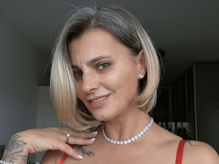 Webcam sex con Anishabee