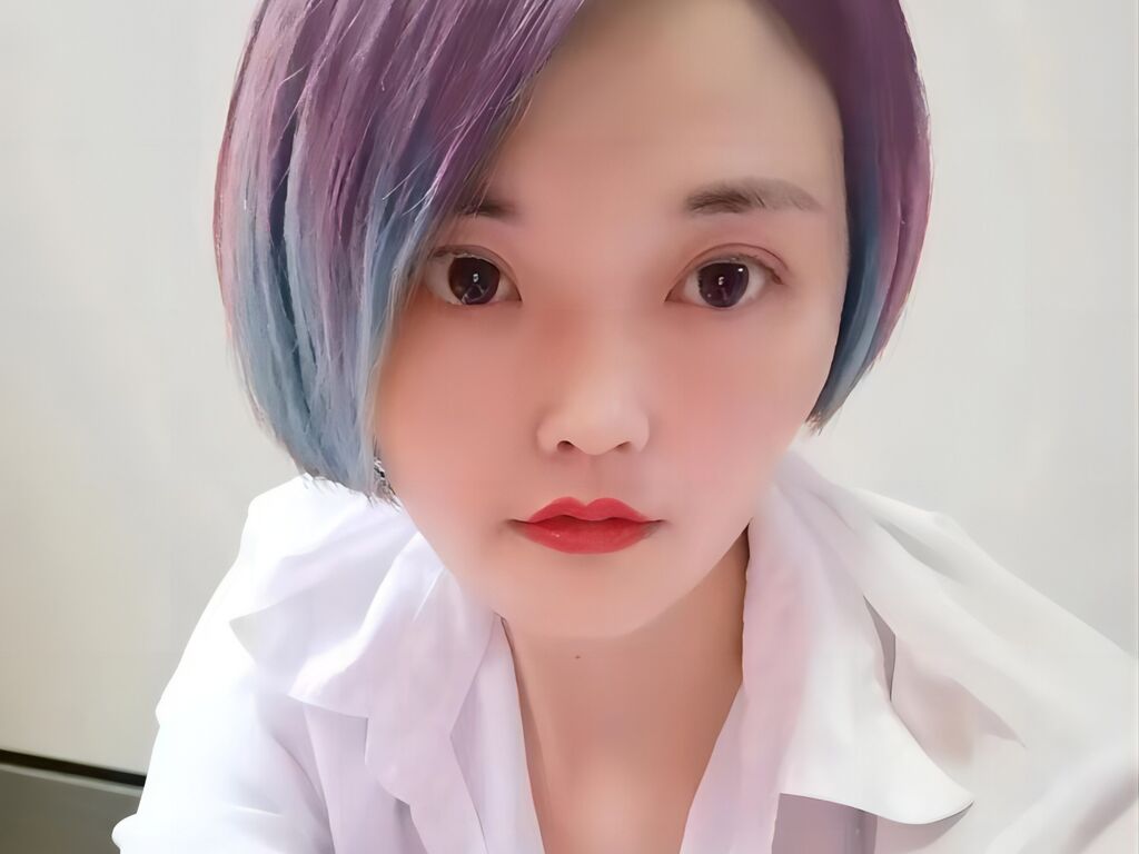 Annaaliss's profile - Image n°0