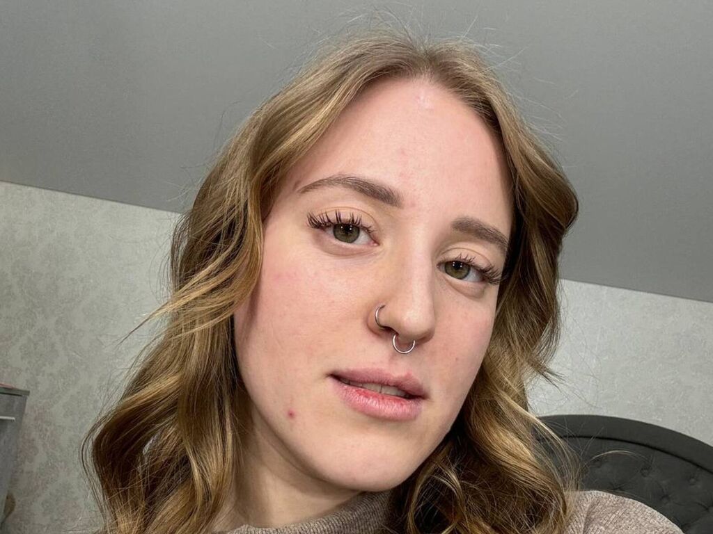 Annagrees's profile - Image n°0