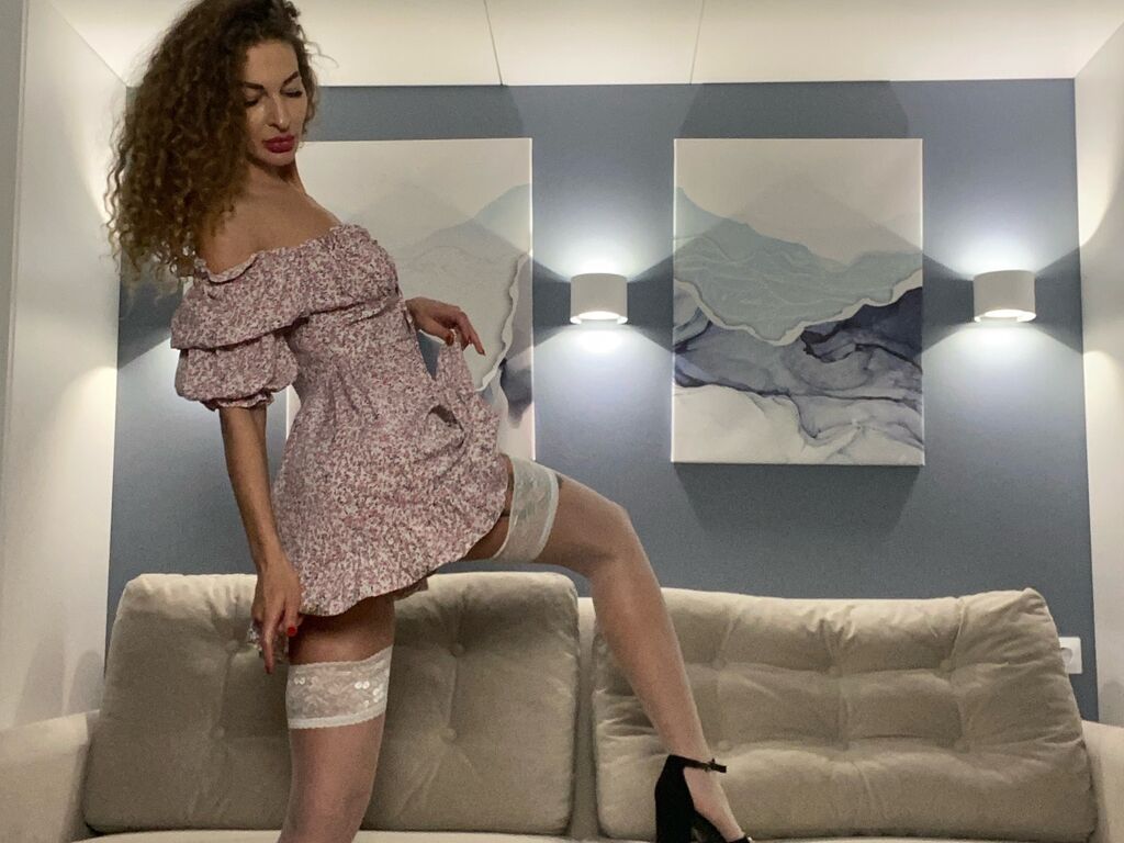 Annaherrera's profile - Image n°1