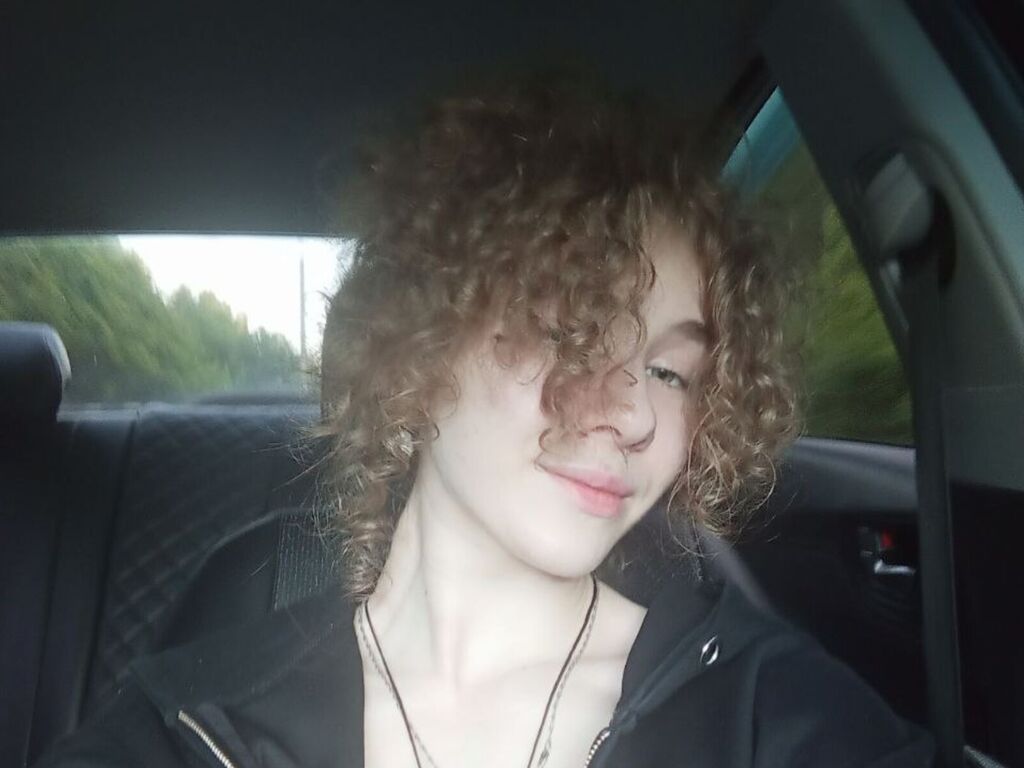 Annamartt's profile - Image n°0