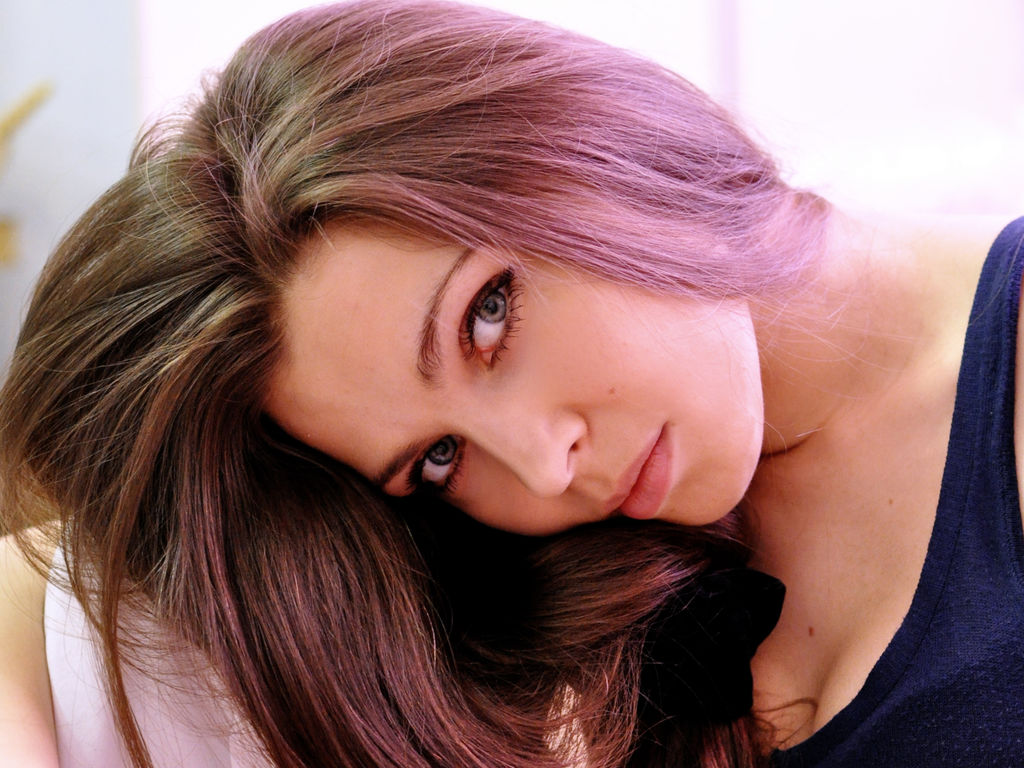 AnnaMuti's profile - Image n°3