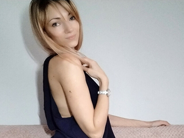 AnnaQ's profile - Image n°2
