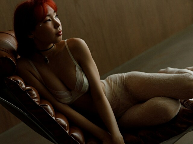 AnnaRey's profile - Image n°11