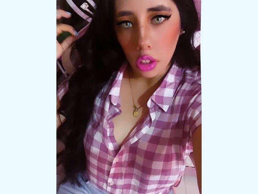 Annarose19's profile - Image n°2