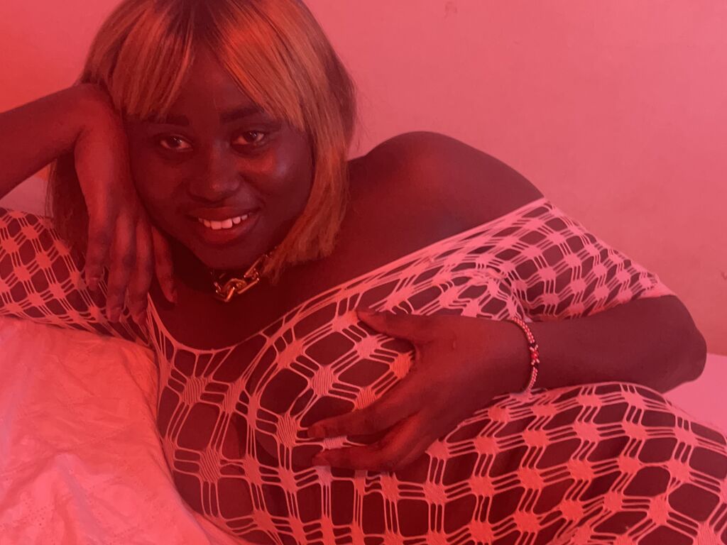 Annesasha's profile - Image n°0