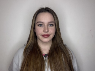 Sexo por webcam con Annettetattler