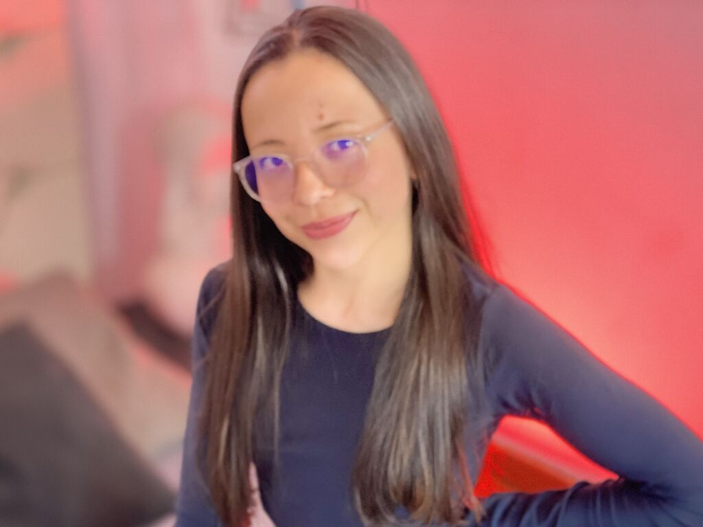 Annialara's profile - Image n°0