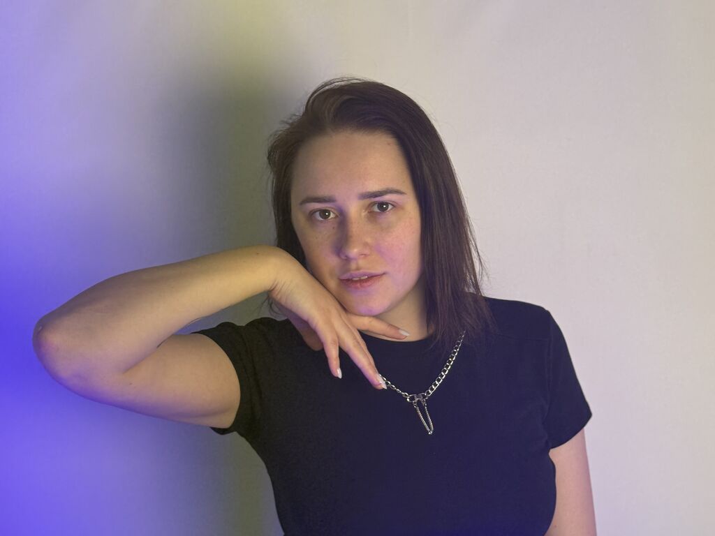 Anniebaryn's profile - Image n°0