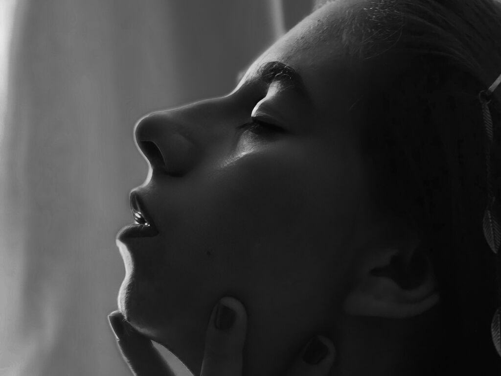 Annieclay's profile - Image n°17