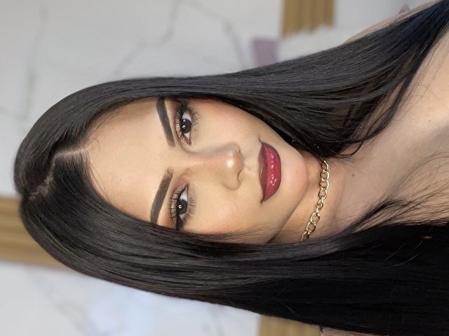 Anniebrow's profile - Image n°1