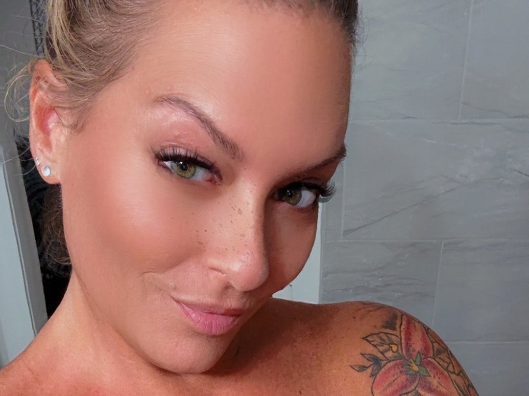 Profil de Annilovexxx - Photo n°1