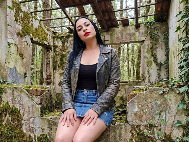 AnniMary's profile - Image n°9