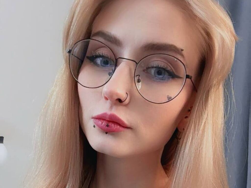 Annisgossett's profile - Image n°0