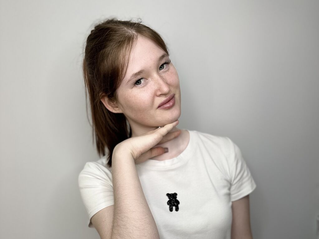 Annishemmings's profile - Image n°0