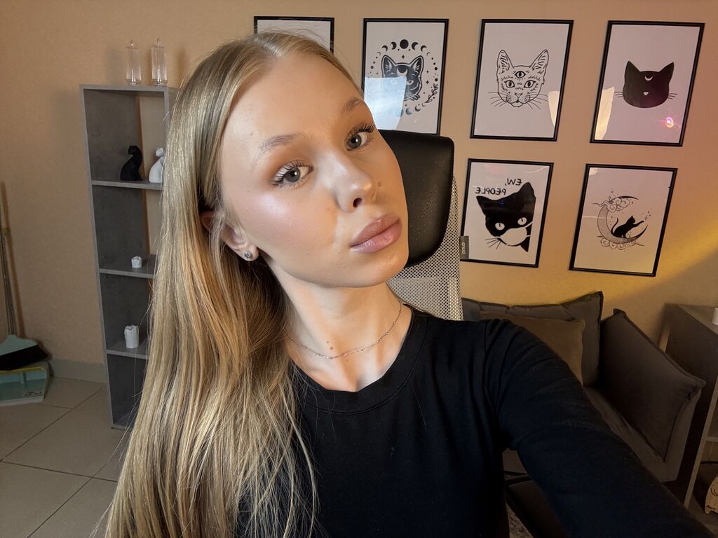 Annwallker's profile - Image n°0