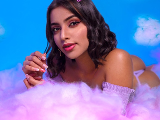 Annyahadid's profile - Image n°1