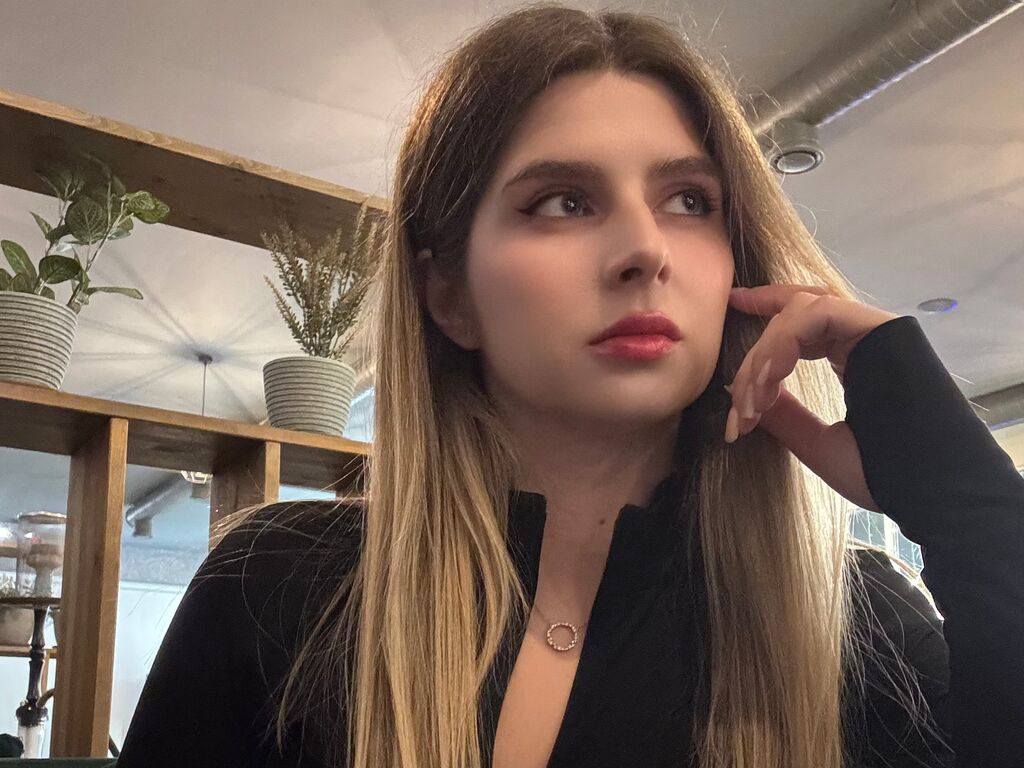 Annyapril's profile - Image n°0
