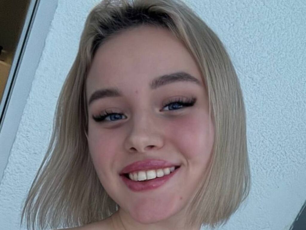 Annyjasmin's profile - Image n°0