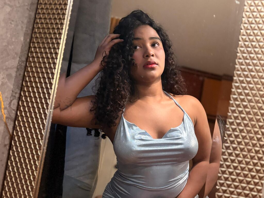 Annyrestrepo's profile - Image n°0