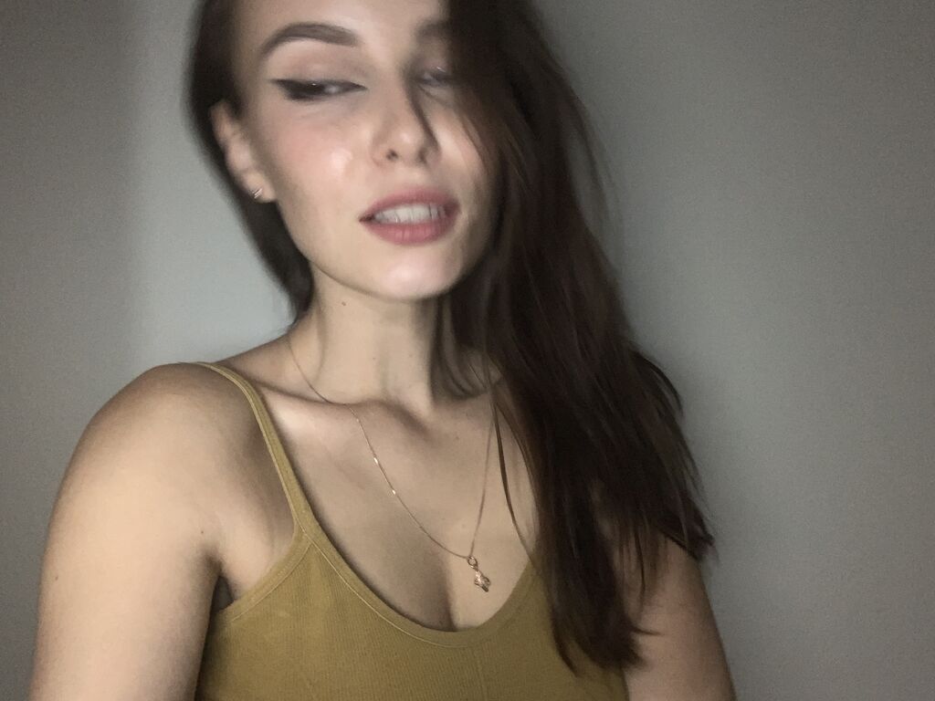 Annysivara's profile - Image n°0