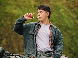 Webcam sex with Antonellovannucci