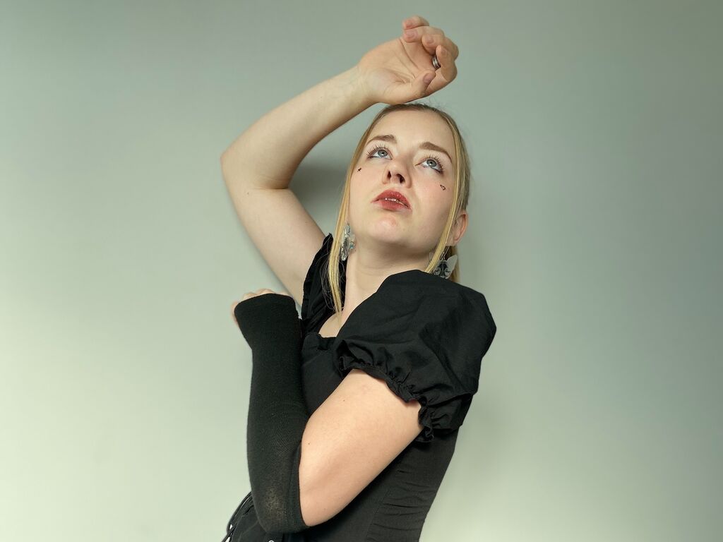 Antoniabonde's profile - Image n°0