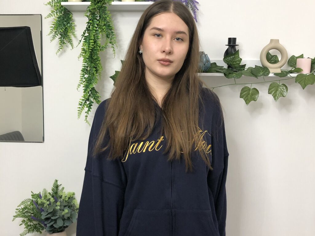 Antoniahence's profile - Image n°0