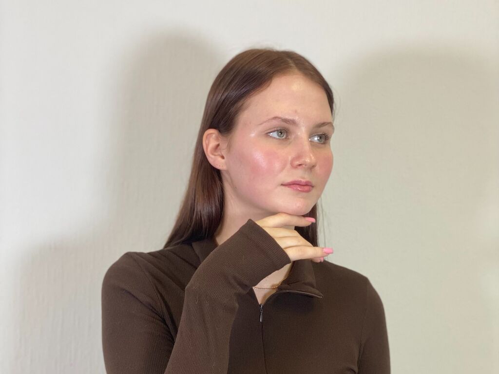 Antoniahiett's profile - Image n°0