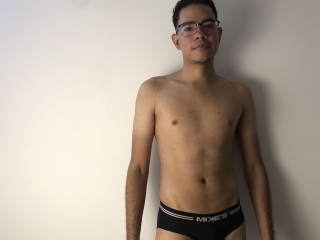 Antoniotous's Sexcam