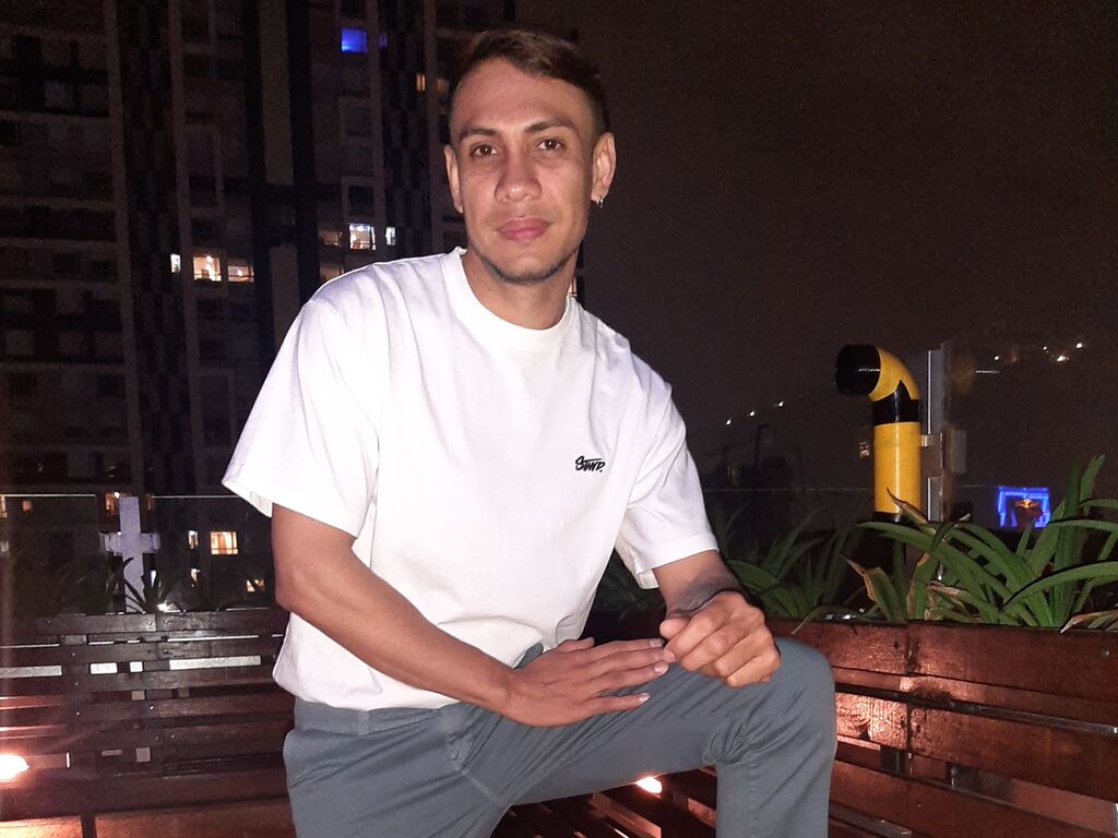 Perfil con Antonytaylor - Imagen  n°2