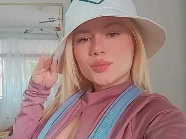 Anushkashety's profile - Image n°6