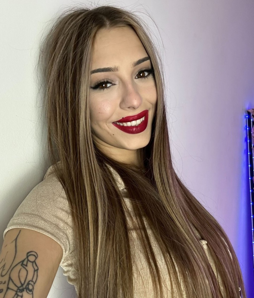 Profil de Anya_Sky - Photo n°0