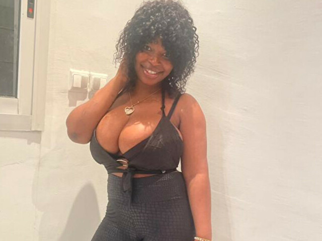 Profil de ANYKA - Photo n°5