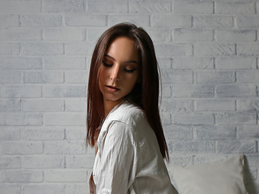 Aphelia's profile - Image n°1