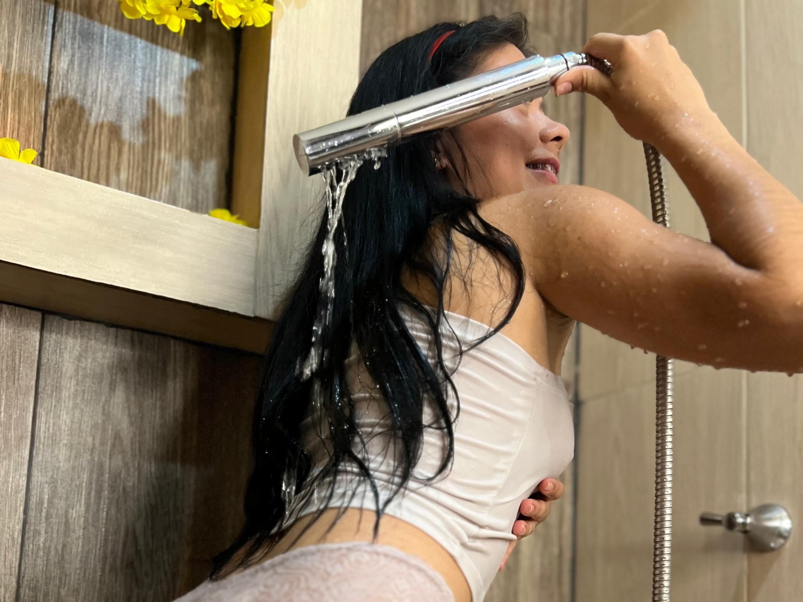 Aprildesire's profile - Image n°2