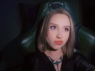 Aprillwood's Sexcam
