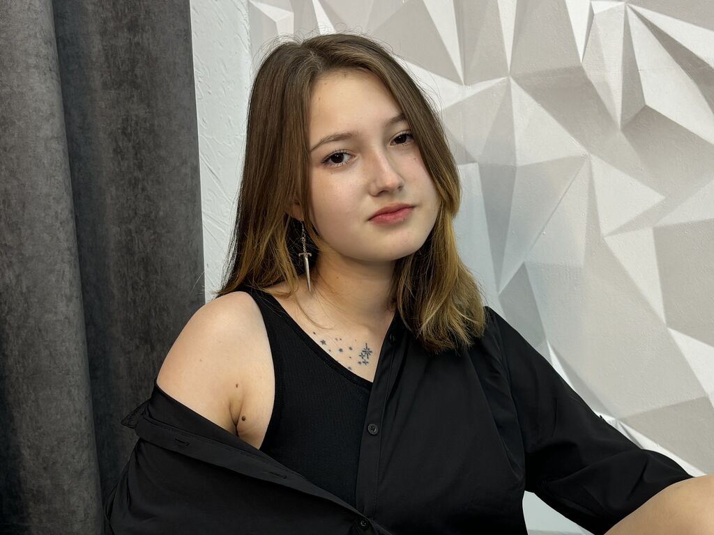 Aprilreid's profile - Image n°1