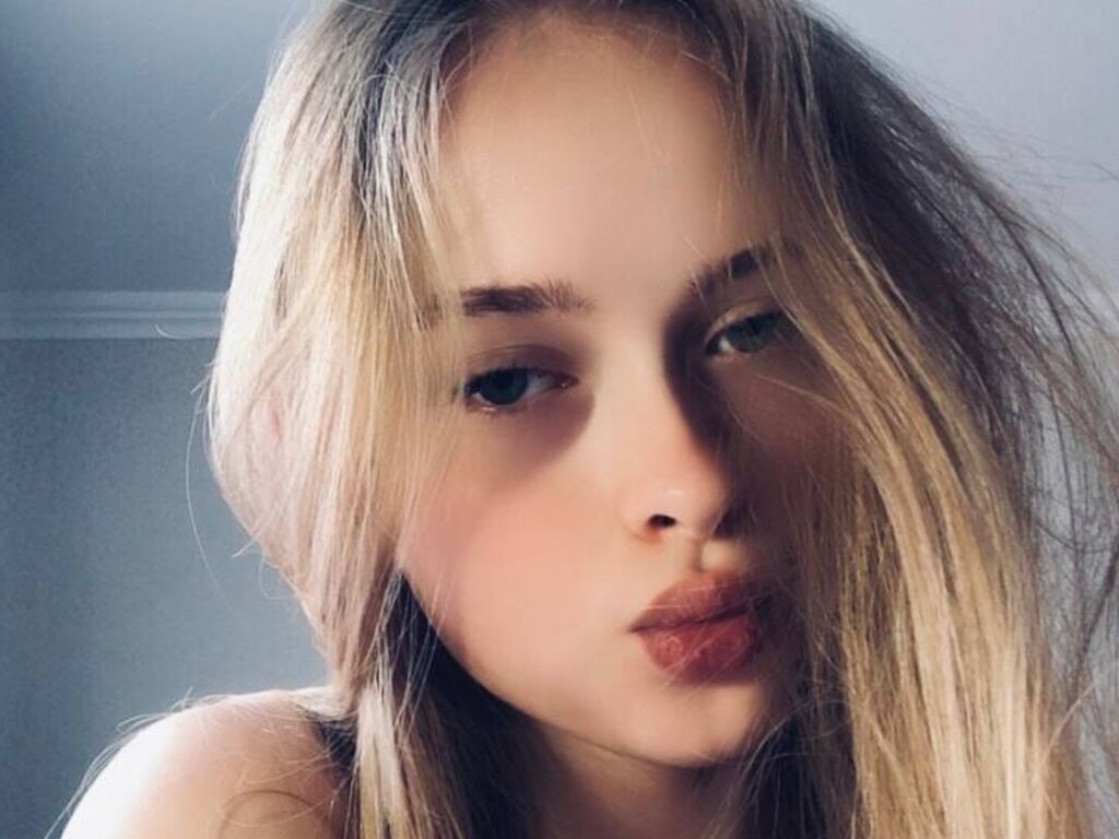 Aprilvorel's profile - Image n°0