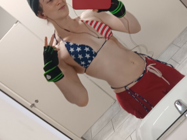 Aquafoxxy's profile - Image n°0