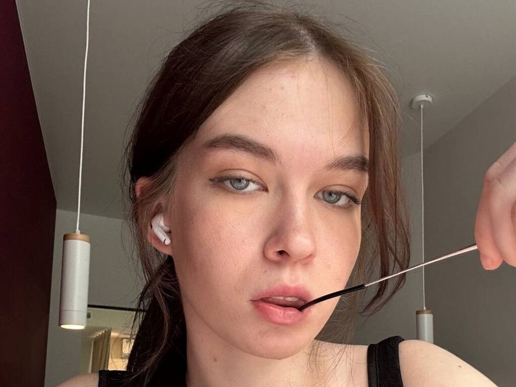 Profil de Ardeliamchendry - Photo n°2