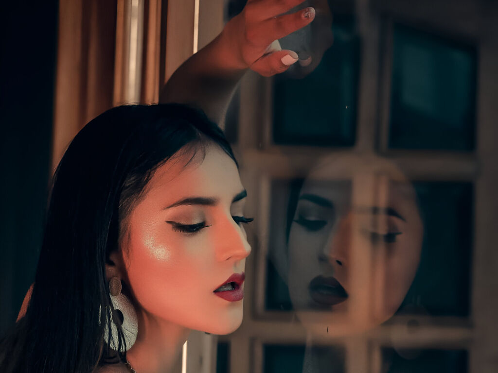 Arethawhite's profile - Image n°1