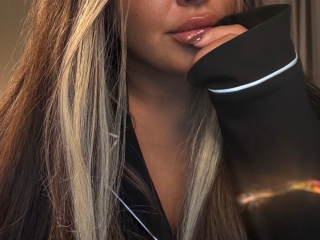 Webcam sex con Aria_Foxx