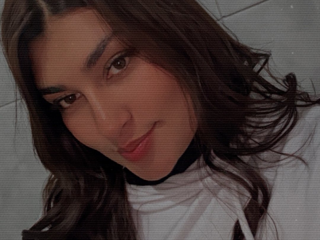 Ariaa_White' profilo - Immagine n°0