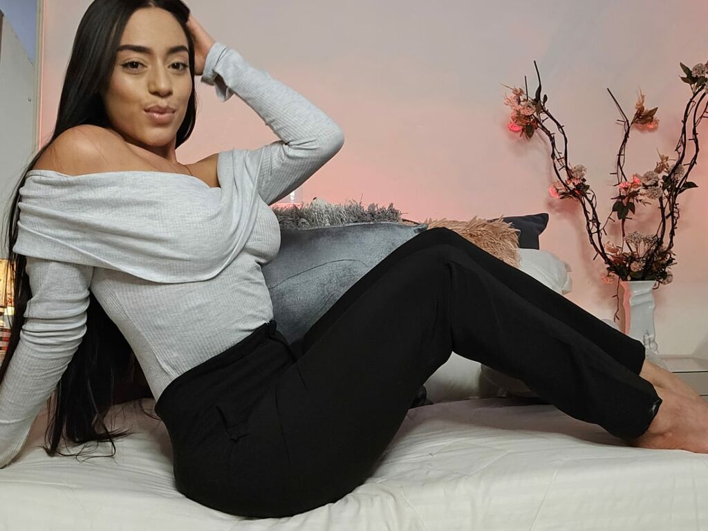 Ariadnathaylor's profile - Image n°3