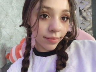 Sexo por webcam con Ariana_More